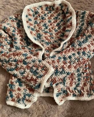 Maglione all’uncinetto