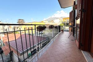 4 LOCALI A MASSA DI SOMMA