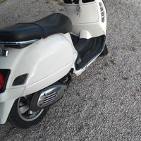 Piaggio Vespa 200 L