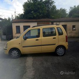 Opel Agila 1.0