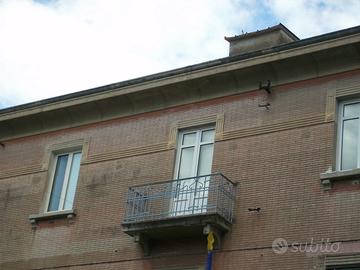 Appartamento + sottotetto in palazzetto liberty
