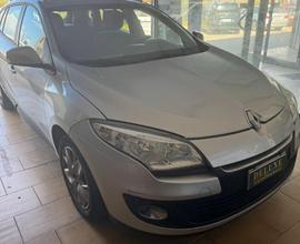 RENAULT Megane Mégane 1.5 dCi 110CV EDC Bose