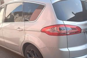 Ford s-max TITANIOM full optional cambio rotto