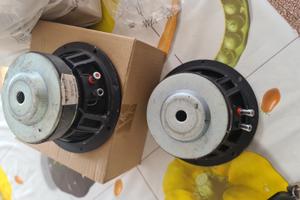 i casse medi 16,5 come nuovi 4 ohm 180watt,