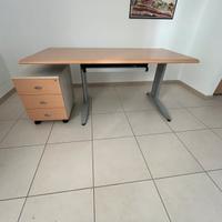 Scrivania Las 8x160