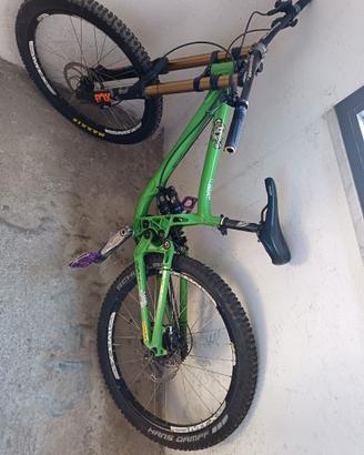 Bici downhill/freeride