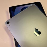 IPad Air 4 con Apple Pencil e Cover Tastiera Apple