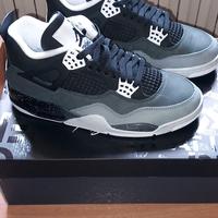 Jordan 4 Fear taglia 43