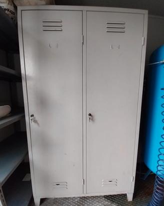Armadietto da spogliatoio 2 vani cm.102x50x180h.