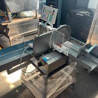 Affettatrice automatica