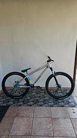 YT Industries Dirt 26'