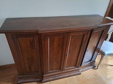 Credenza in legno massello