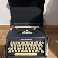 Macchina da scrivere