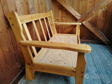 divano 2 posti in legno