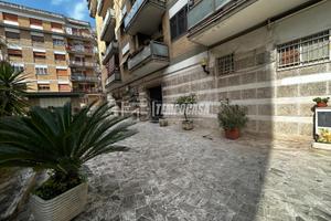 LUMINOSO APPARTAMENTO CON BALCONE