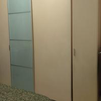 armadio ,da smontare e ritirare subito 