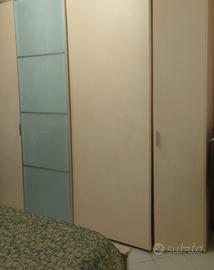 armadio ,da smontare e ritirare subito 