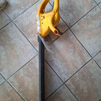 Tagliasiepi e sparafoglie