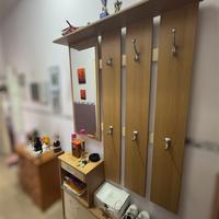 Appendiabiti con Specchio e Vano Scarpiera