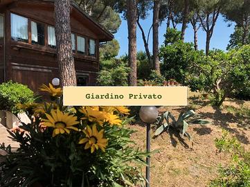 SETTEBAGNI MONOLOCALE ARREDATO Con GIARDINO PRIVAT