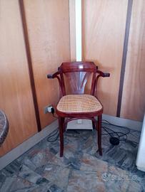 Sedia Tonet con braccioli