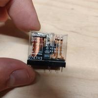 relè omron G2R-1-E bobina 24Vdc