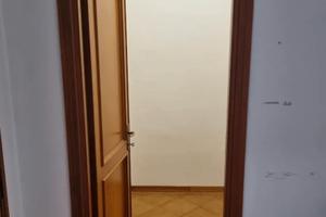 EUR TORRINO TRILOCALE NON ARREDATO Con BALCONE