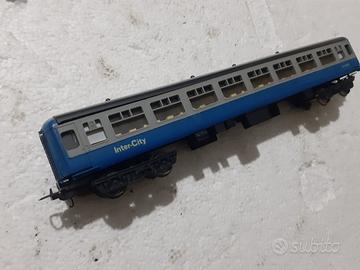 carrozza ferroviaria Intercity modellismo ferrovia
