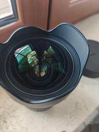 Sigma 20 mm f 1.4 art attacco Canon ef