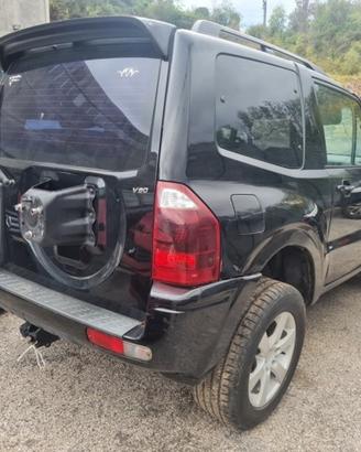 Ricambi MITSUBISHI PAJERO 4X4 3200cc V60 del 2004