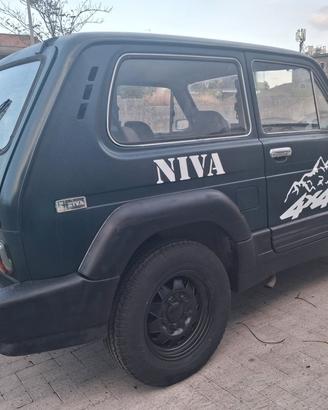 Lada Niva