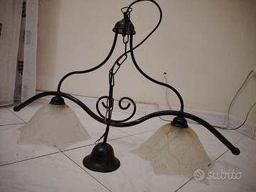 Lampadario Bilanciere in Ferro Battuto e Vetro