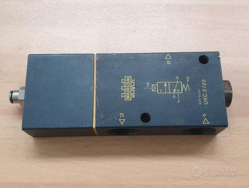 WAIRCOM serie UKC 2/20 valvola pilotata pneumatica