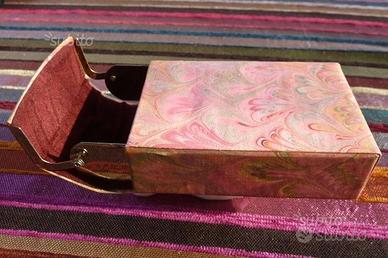 Custodia portasigarette o fazzoletto o altro