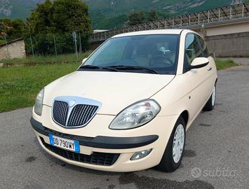 Lancia Ypsilon 1.2 Argento
