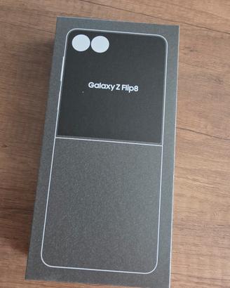 Samsunf Z Flip8