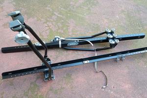 PORTABICICLETTE universale per auto FAPA (2 pz.)