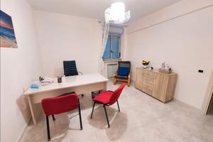 Stanza studio per psicologi, medici,fisioterapisti