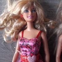2 Barbie e 1 Ken(nuovo).