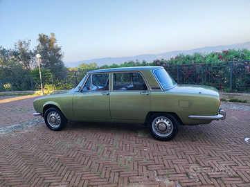 Alfa Romeo 1750 berlina