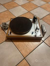 Thorens TD 166 giradischi