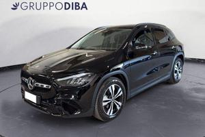 Mercedes-Benz GLA GLA-H247 2023 200 d Progres...
