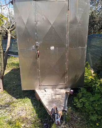 CARRELLO CHIUSO