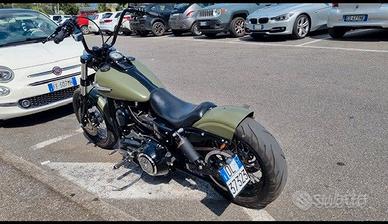 HD Dyna street bob