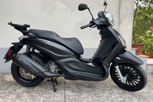 Piaggio Beverly 300