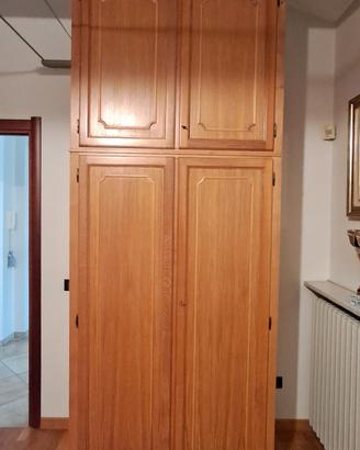 Armadio in puro legno