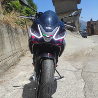 Aprilia tuono 660