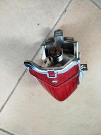 faro posteriore Apilia sr 50