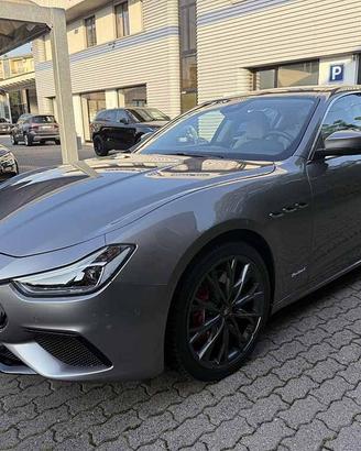 MASERATI Ghibli Gransport IVA ESPOSTA CERCHI 20'