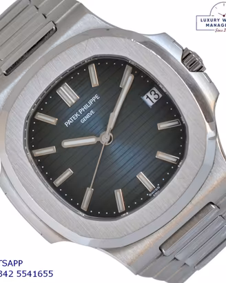 PATEK PHILIPPE Nautilus Jumbo 5711.1A signed 2014